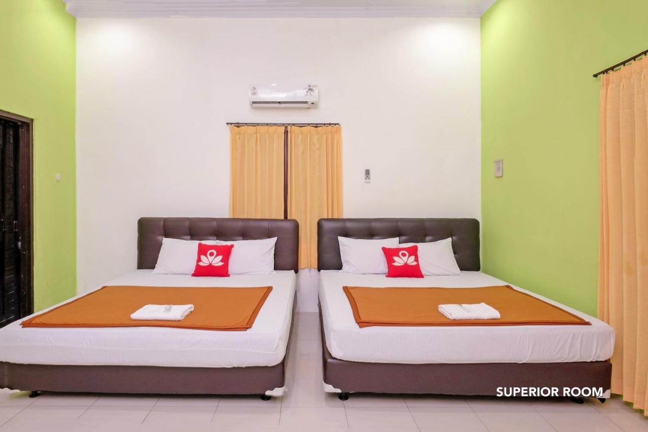 Zen Rooms B Walk Batu Malang Exterior foto