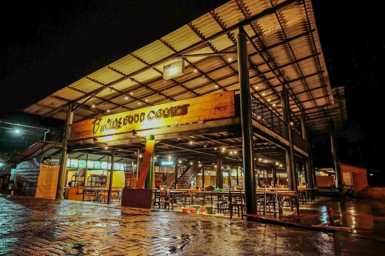 Zen Rooms B Walk Batu Malang Exterior foto