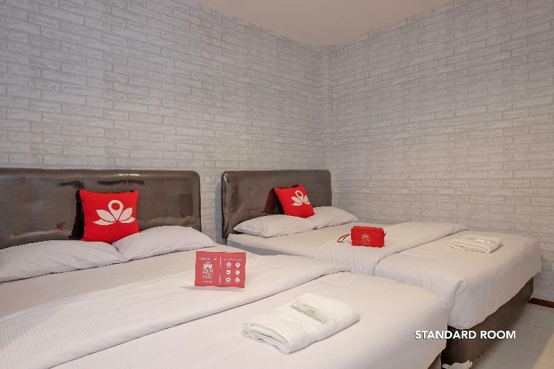 Zen Rooms B Walk Batu Malang Exterior foto